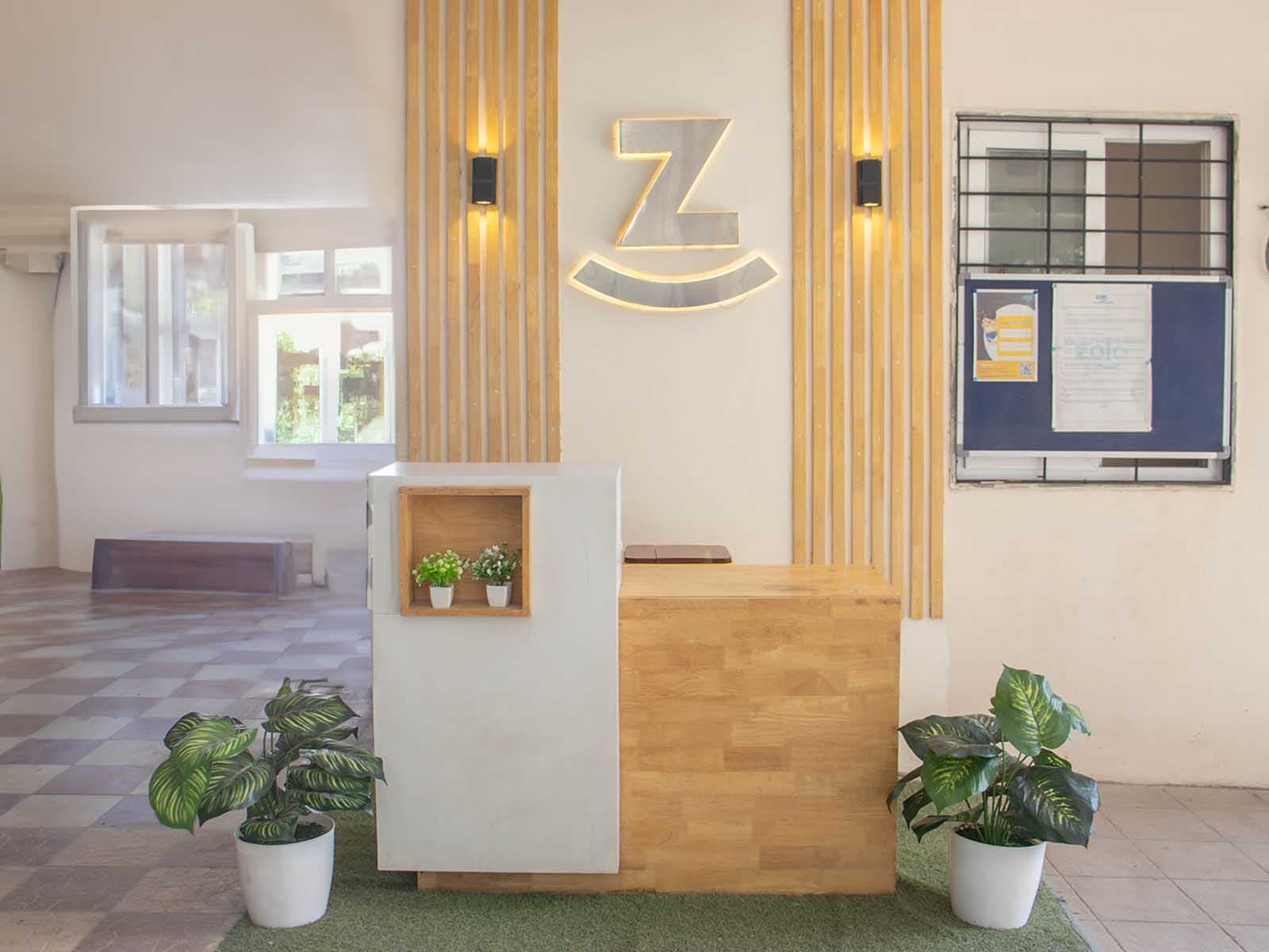 Zolo Lakeview by Z Express